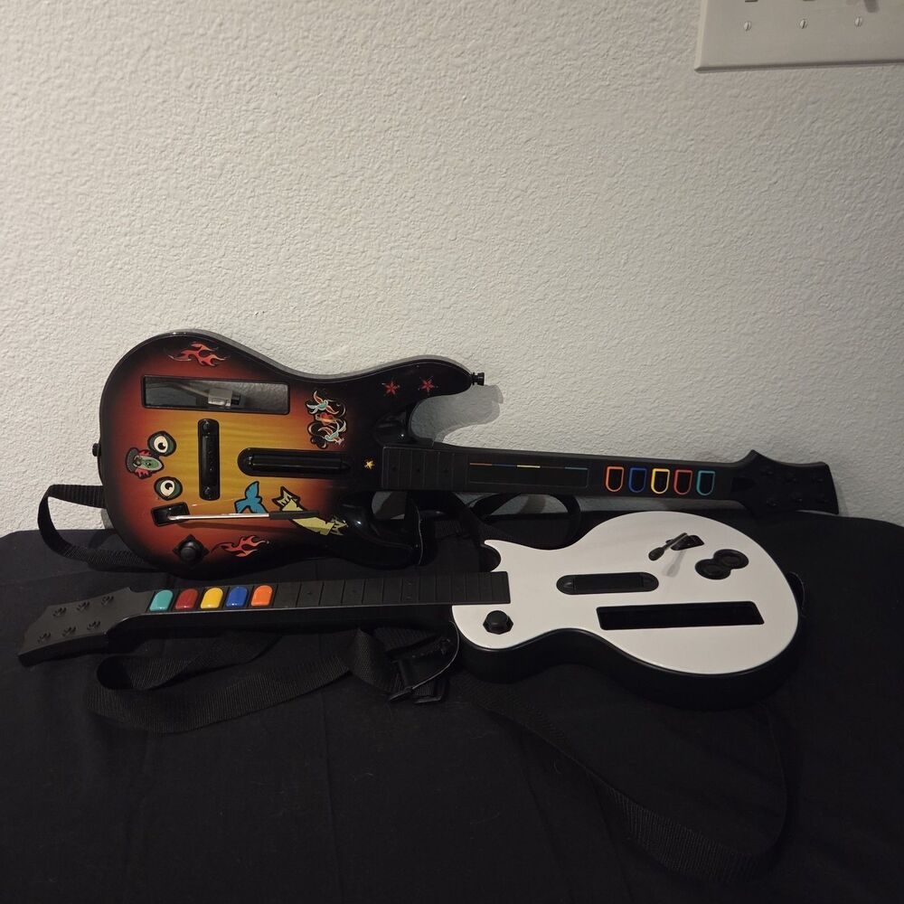 Lot Of 2 Wii Guitar Hero Gibson Les Paul Guitar White + Red Octane Sunburst